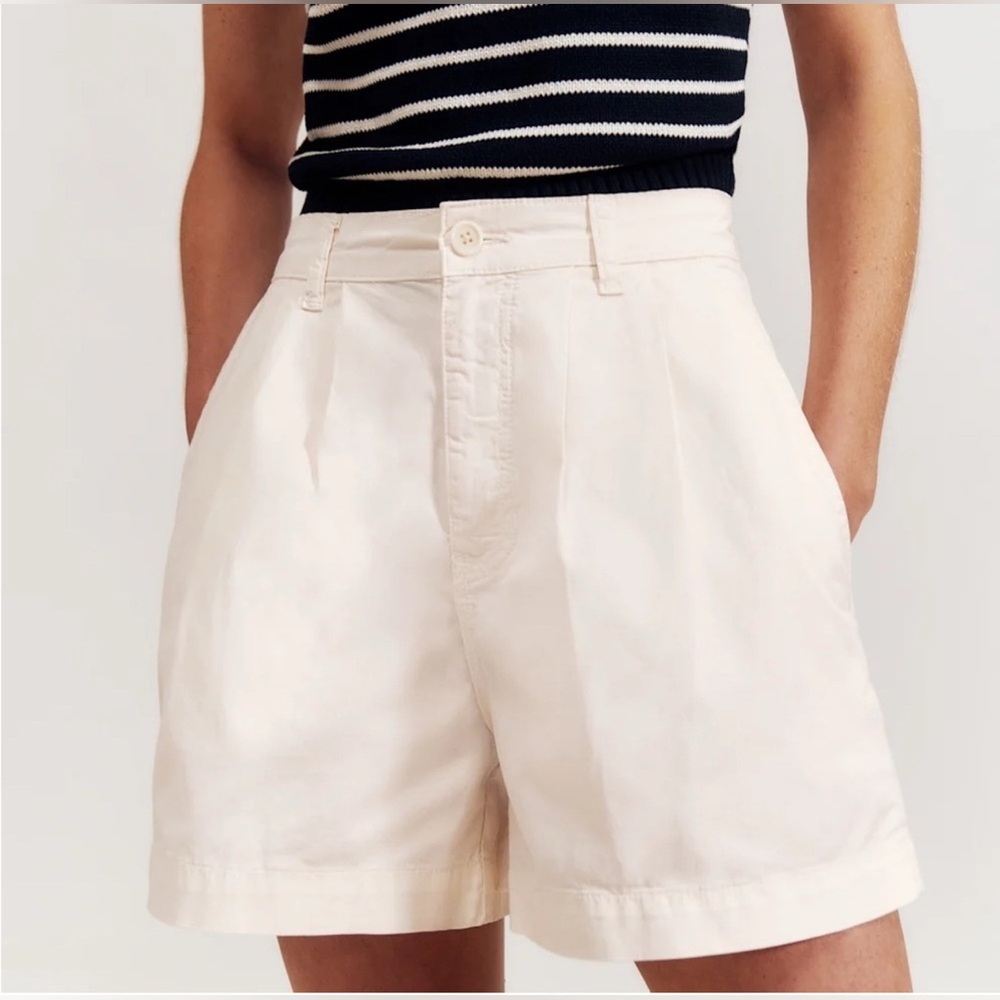 Reformation Francis High Rise Pleated Shorts size 24
